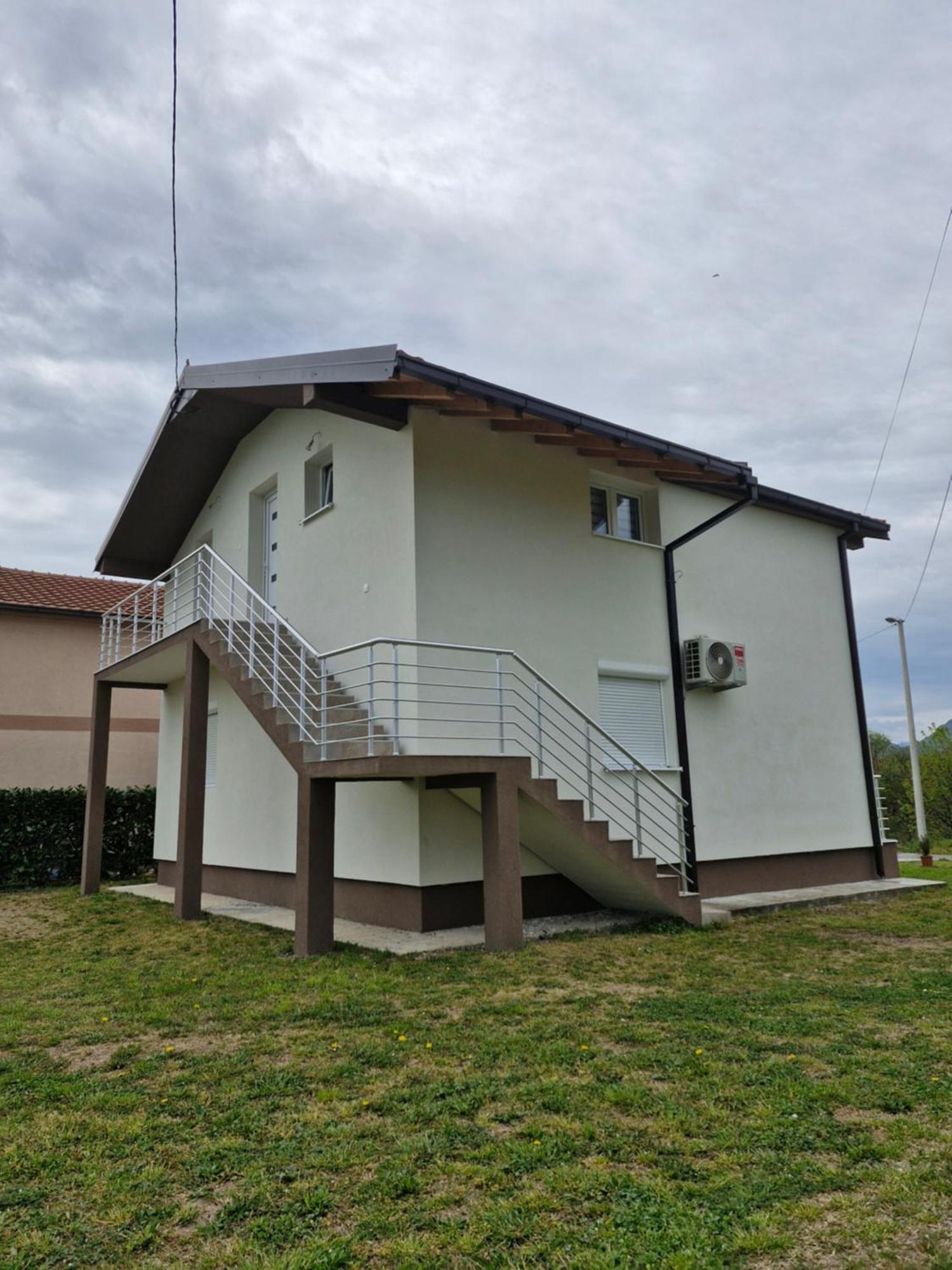 Knezevic Apartman Podgorica Bagian luar foto